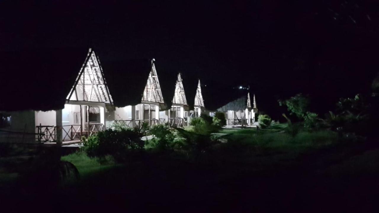 Sanjeela-Plage Coco Antsiranana Buitenkant foto