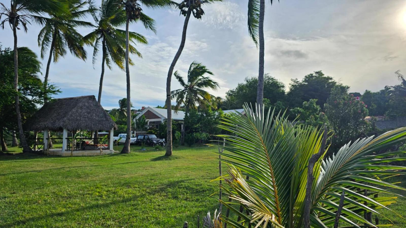 Sanjeela-Plage Coco Antsiranana Buitenkant foto