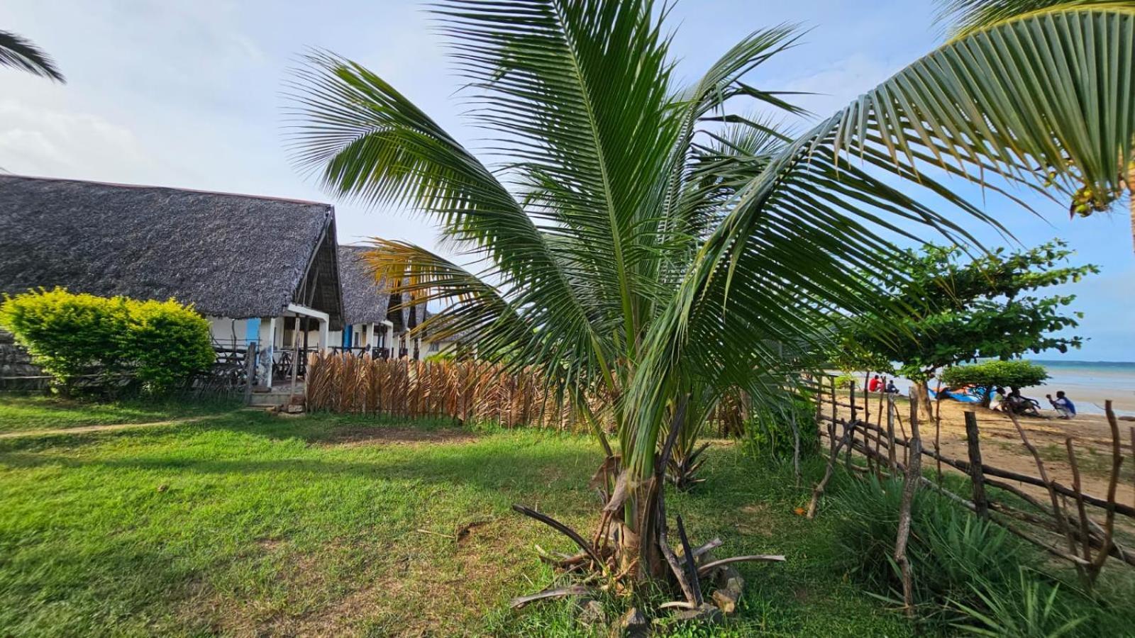 Sanjeela-Plage Coco Antsiranana Buitenkant foto